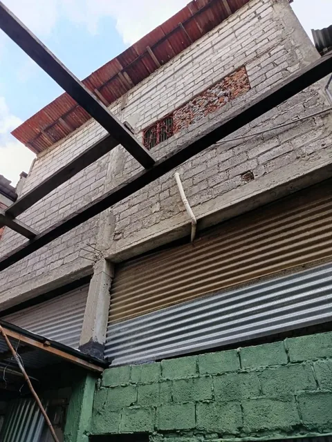Vendo Casa en Decima Entre Calicuchima y Fco. de Marcos, Guayas — imagen 3