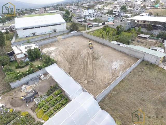 Venta de Terreno en El Centro de Nayón — imagen 2