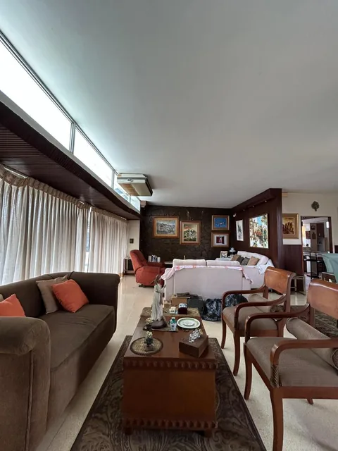 Se Vende Hermosa Casa en Urdesa Central, Guayas — imagen 3