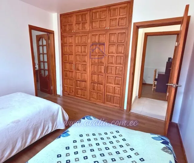 Casa Rentera en Venta, Al Norte de Riobamba Sector Las Acacias, Chimborazo — imagen 4