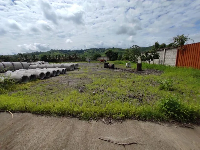 Terreno Industrial de Venta en Portoviejo, Manabí — imagen 3