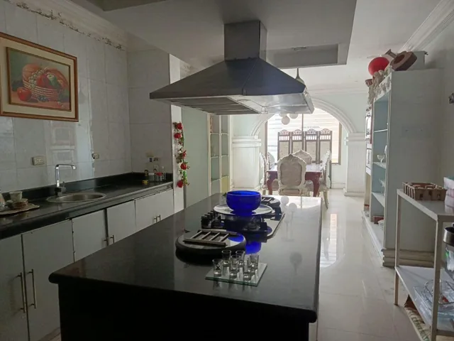 Venta Casa Rentera Esquinera en Sucre y Av Briones, Guayas — imagen 2