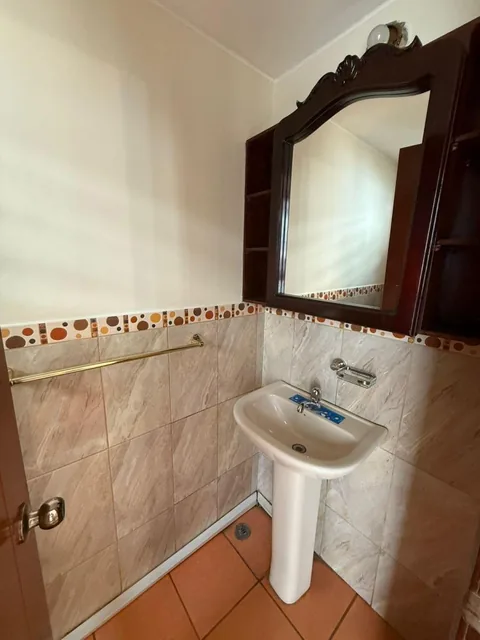 Hermosa Casa con Local de Venta (Sector Machala) — imagen 5
