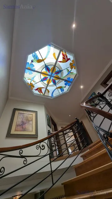 Casa de Alto Nivel en Challuabamba, Azuay — imagen 2
