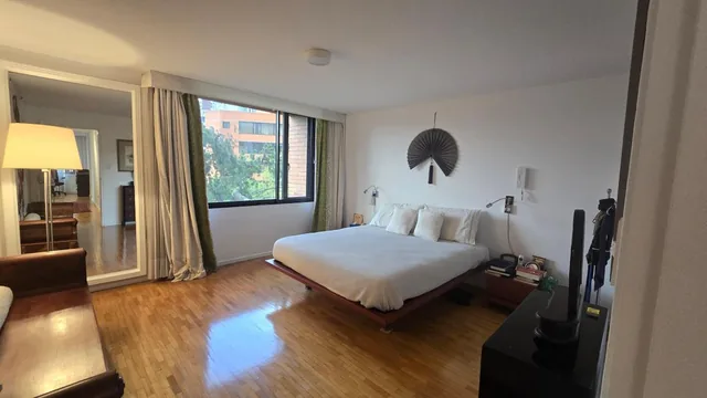 Departamento Totalmente Remodelado en Venta con Terraza | Amplios Espacios y Ubicación Privilegiada — imagen 2