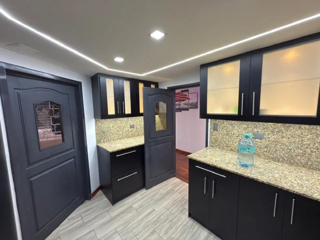 Departamento 4 Dorm. en Venta, El Inca — imagen 5