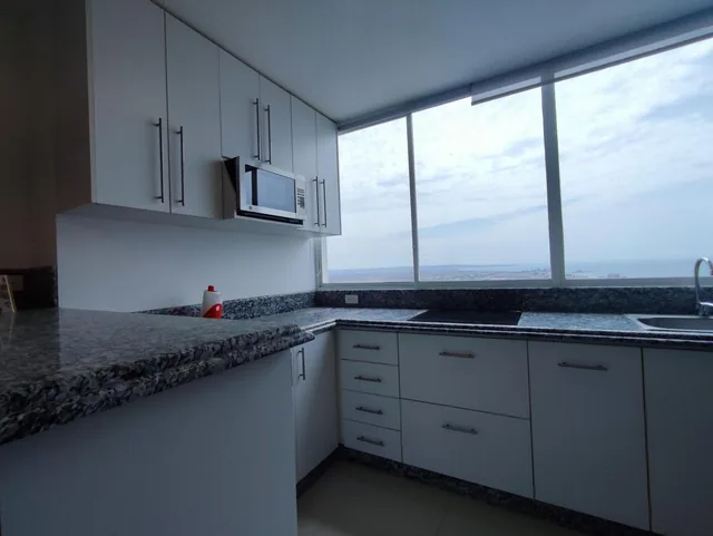 Departamento de 110 m² Vista Al Mar con 3 Recámaras en Venta en Punta Centinela — imagen 4