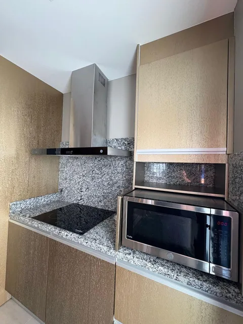 Spazio - Departamento Lujoso Amoblado en Venta/alquiler con Vista Al Rio, Guayas — imagen 5