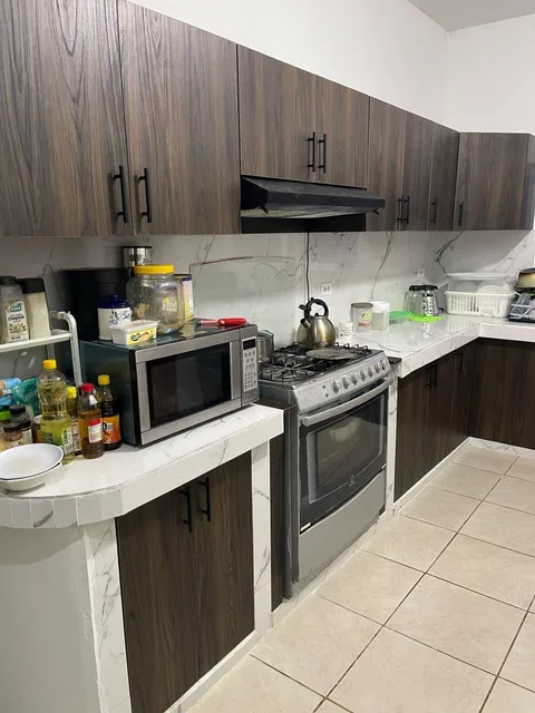 Venta Casa - Urbanizaciòn El Condado Vicolinci - 3 Dorm. - (Wyf), Guayas — imagen 5