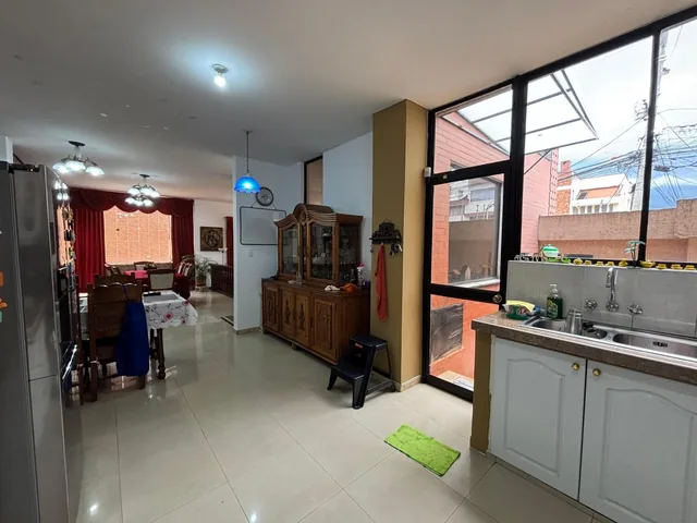 Venta Casa Rentera en El Sector Real Audiencia — imagen 3