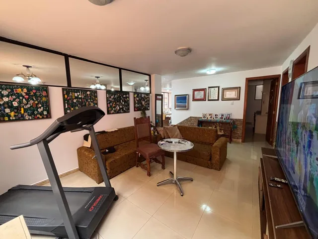 Venta Casa Rentera en El Sector Real Audiencia — imagen 2