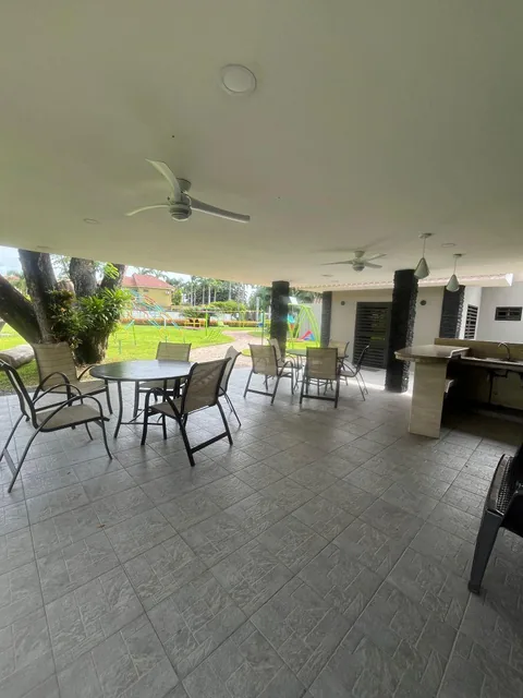 Terreno en Venta Urb Vista Al Río Samborondon con Hermosa Vista, Guayas — imagen 5