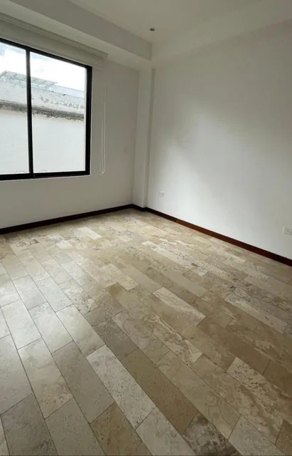 Cumbaya Departamento de Venta Sector Cerveceria — imagen 5