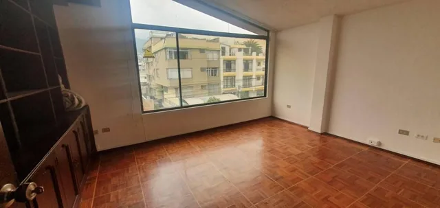 Se Vende Casa Sector Jipijapa — imagen 2