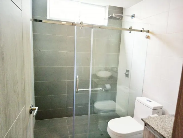 Departamento en Venta 2d en La Eloy Alfaro y Portugal — imagen 5