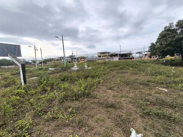 Terreno Comercial de Venta en Portoviejo Am/v, Manabí — imagen 2