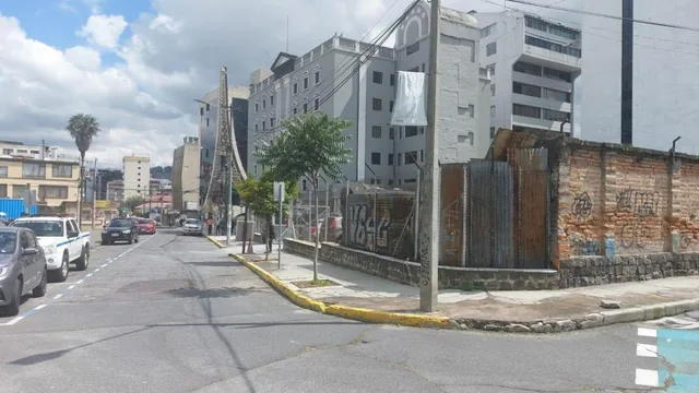 Terreno 1123 m Sector Clinica Pichincha — imagen 5