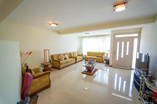 Casa en Venta 247 m² Carcelen/mastodontes — imagen 2