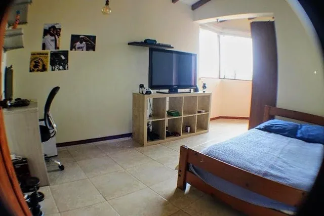 Casa a 3 Minutos de La Ruta Viva - Urb. Pallares Meneses — imagen 2