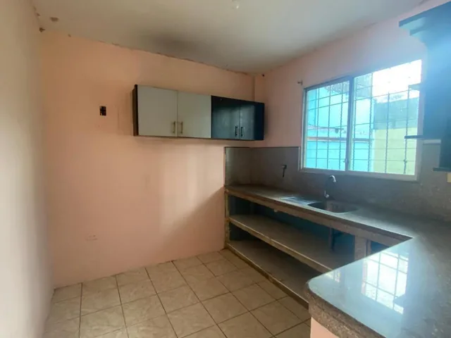 Mucho Lote 1 Etapa 6 Cerca del C. C. Mall del Norte, Guayas — imagen 5