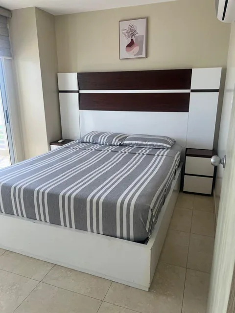Departamento de Venta con Vista Al Mar, Amoblado Ocean Club - Playas, Guayas — imagen 4