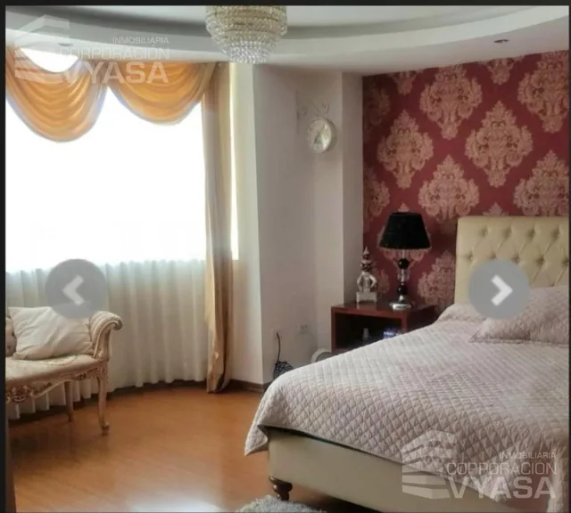 Carcelén, Bonito Dúplex de 228 m² en Venta de 3 Dorm. — imagen 5