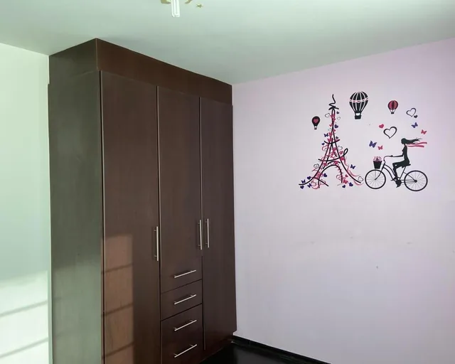Vendo Departamento de 3d. en Santa Lucía (Quito, Excelente Precio) — imagen 3