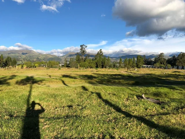 Terrenos en Puembo - Pifo con Vista Espectacular a Quito y Volacanes — imagen 2