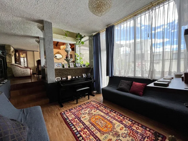 Casa o Terreno de Venta Ideal Para Proyecto, en Cumbaya - Primavera 1 — imagen 5