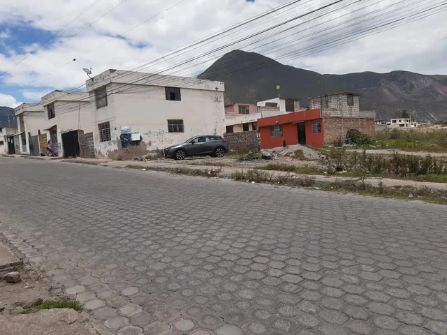 Vendo Terreno en Quito en La Mitad del Mundo — imagen 5