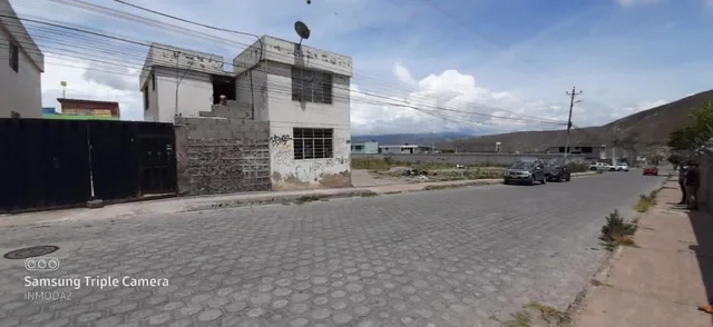 Vendo Terreno en Quito en La Mitad del Mundo — imagen 4