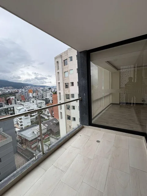 Venta o Renta Departamento Sector González Suárez Vista Espectacular, 3 Dorm. — imagen 4
