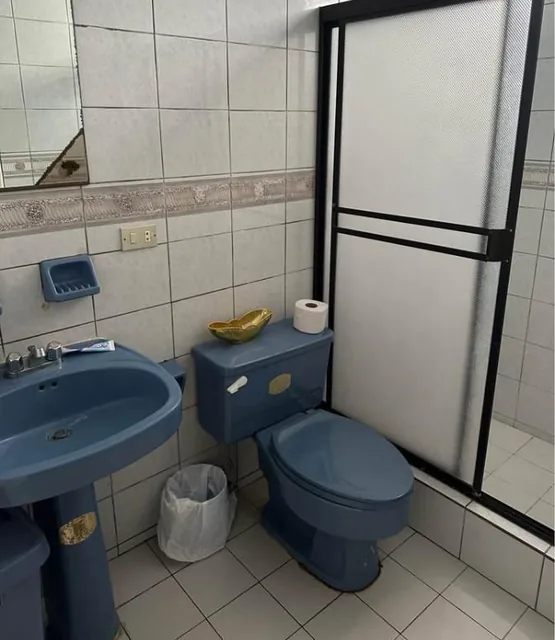 Departamento en Venta, Malecón Salinas, Edificio Frente a La Playa, Piso 7 Rauh — imagen 2