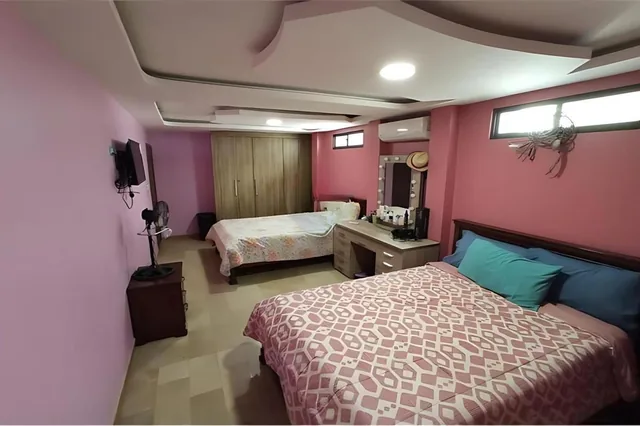 Venta Casa Remodelada - Urb. San Felipe – Espaciosa y con Acabados de Lujo (Wt), Guayas — imagen 5