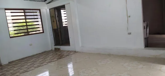 Venta Casa Mas Departamento y Suite con Amplio Terreno Carigan Loja Las Gaviotas — imagen 2