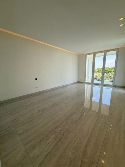 Al Lago Estrena Casa de Lujo Urb. Aires de Batan (Ascensor), Guayas — imagen 5