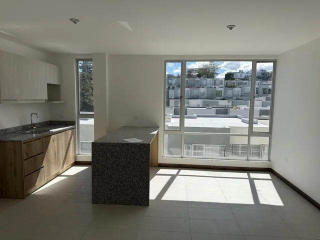 Departamento por Estrenar Sector Tumbaco — imagen 3