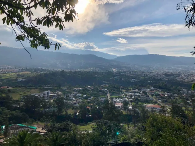 Se Vende Terreno en Tumbaco — imagen 4