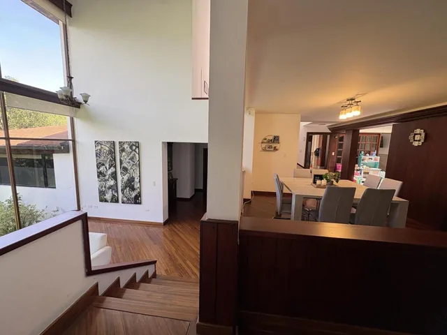 Vendo Casa Independiente Reservorio de Cumbaya Dentro de Urbanización — imagen 3