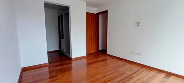 Venta Departamento 106 m² González Suárez 2 Dorm. Provincia de Pichincha — imagen 5