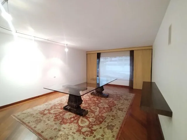 Bellavista Vendo Departamento en Edificio con Piscina — imagen 2