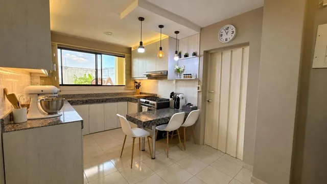 En Venta Casa - Urbanización Ciudad Satelital Los Angeles - (Mervel), Guayas — imagen 5