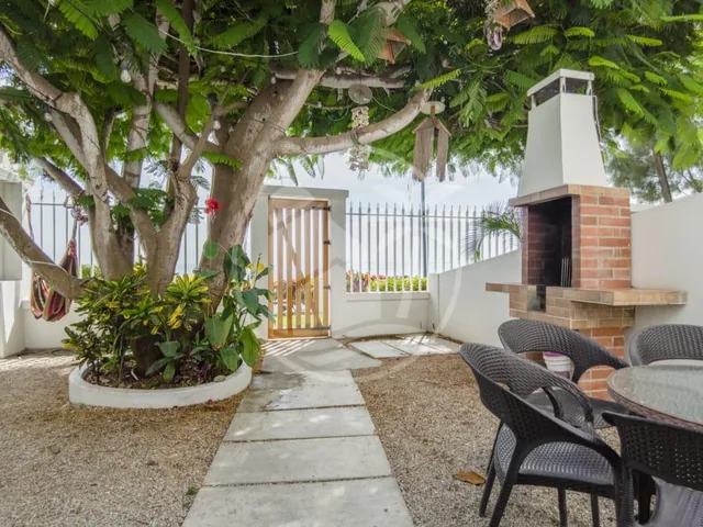 Vendo Espectacular Casa Esquinera Frente Al Mar Sector La Milina en Salinas — imagen 2