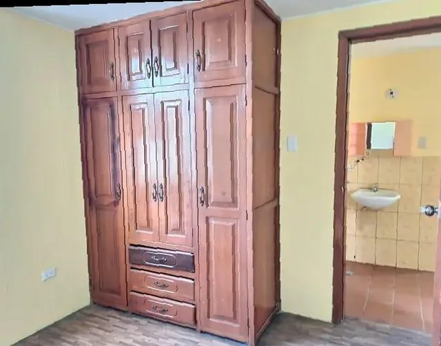 Av Teniente Huigo Ortiz Vende Departamento en Planta Baja 3 Dorm. — imagen 3