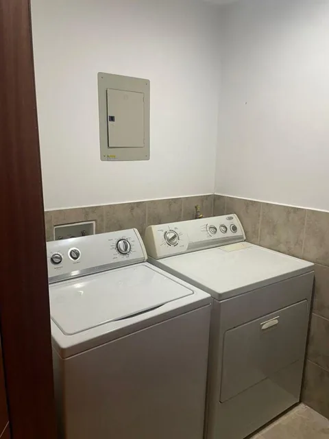 Vendo Departamento 2 Dorm. Gonzales Suarez. Provincia de Pichincha — imagen 3
