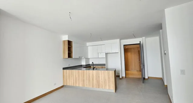 Venta Suite Iluminada y con Vista en Cumbayá — imagen 4
