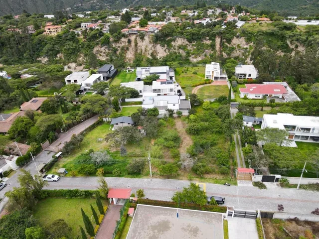 Terreno en Nayón, de Oportunidad! 1581 m² $316.000 — imagen 2