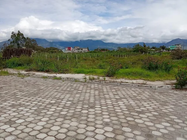 Terreno - Atuntaqui, Imbabura — imagen 2