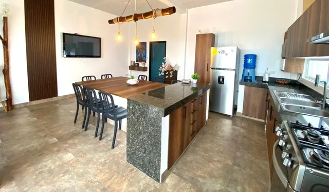 Venta de Casa en Urb. Herradura del Mar, Santa Elena. Provincia de Santa Elena — imagen 2