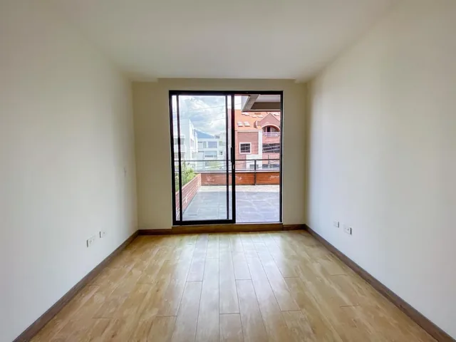Suite en Venta La Carolina La Paz Tunel Guayasamin con Terraza — imagen 4